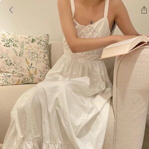 Brandy Melville Colleen Dress